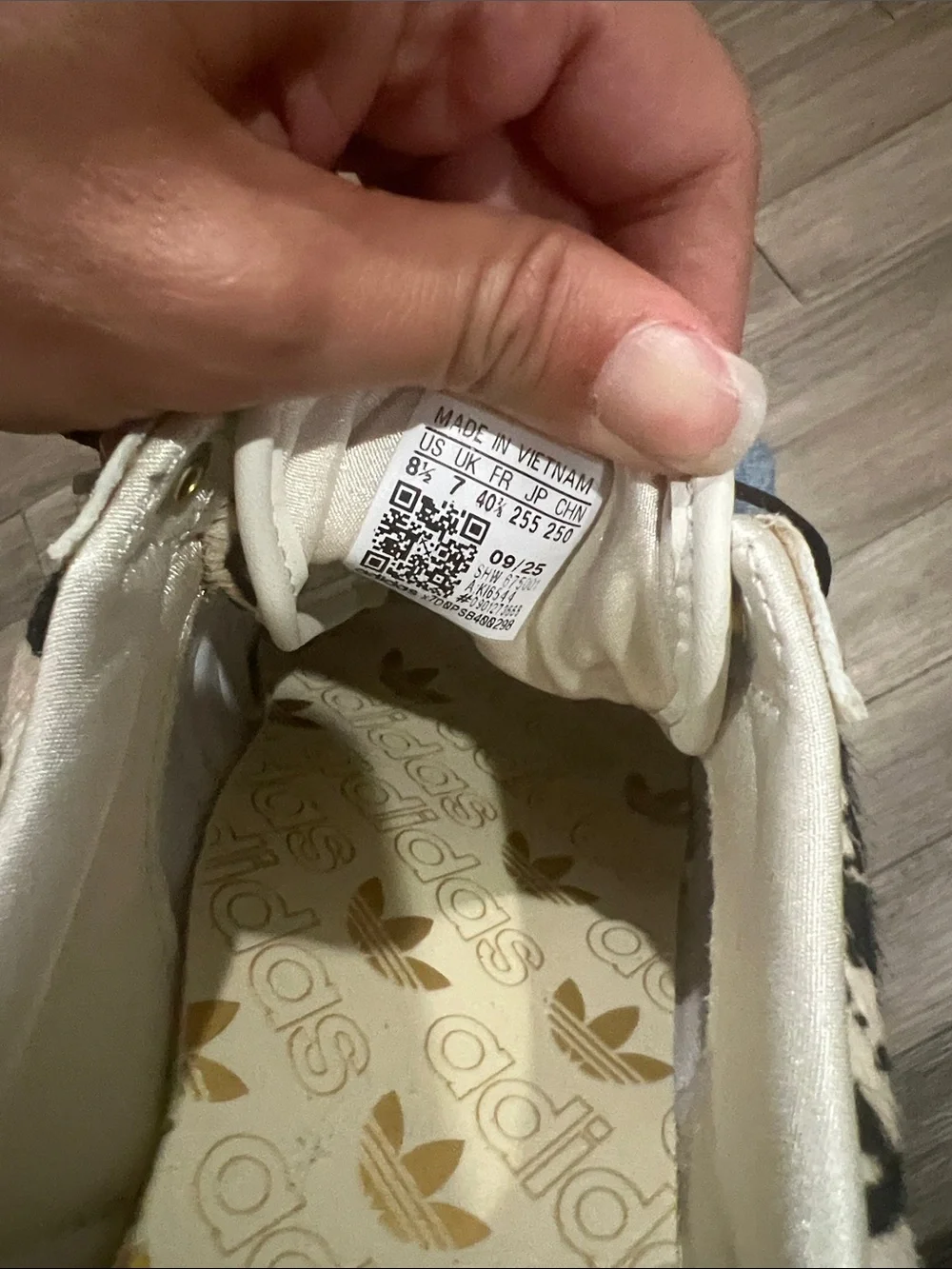 adidas Japan zebra size 8.5